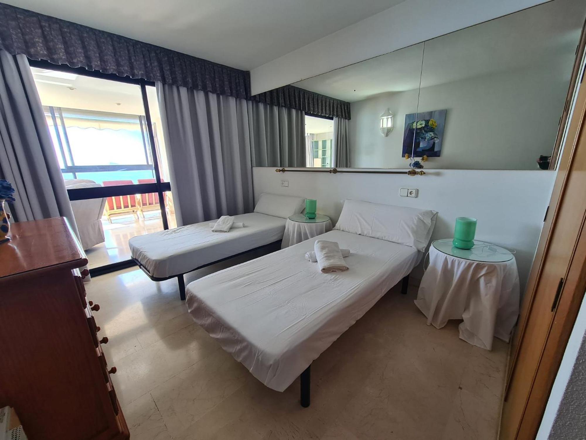 Apartamento Santa Margarita If Бенидорм Экстерьер фото